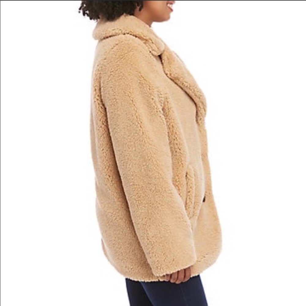 C&C California Faux Sherpa Teddy Coat - Picture 2 of 11